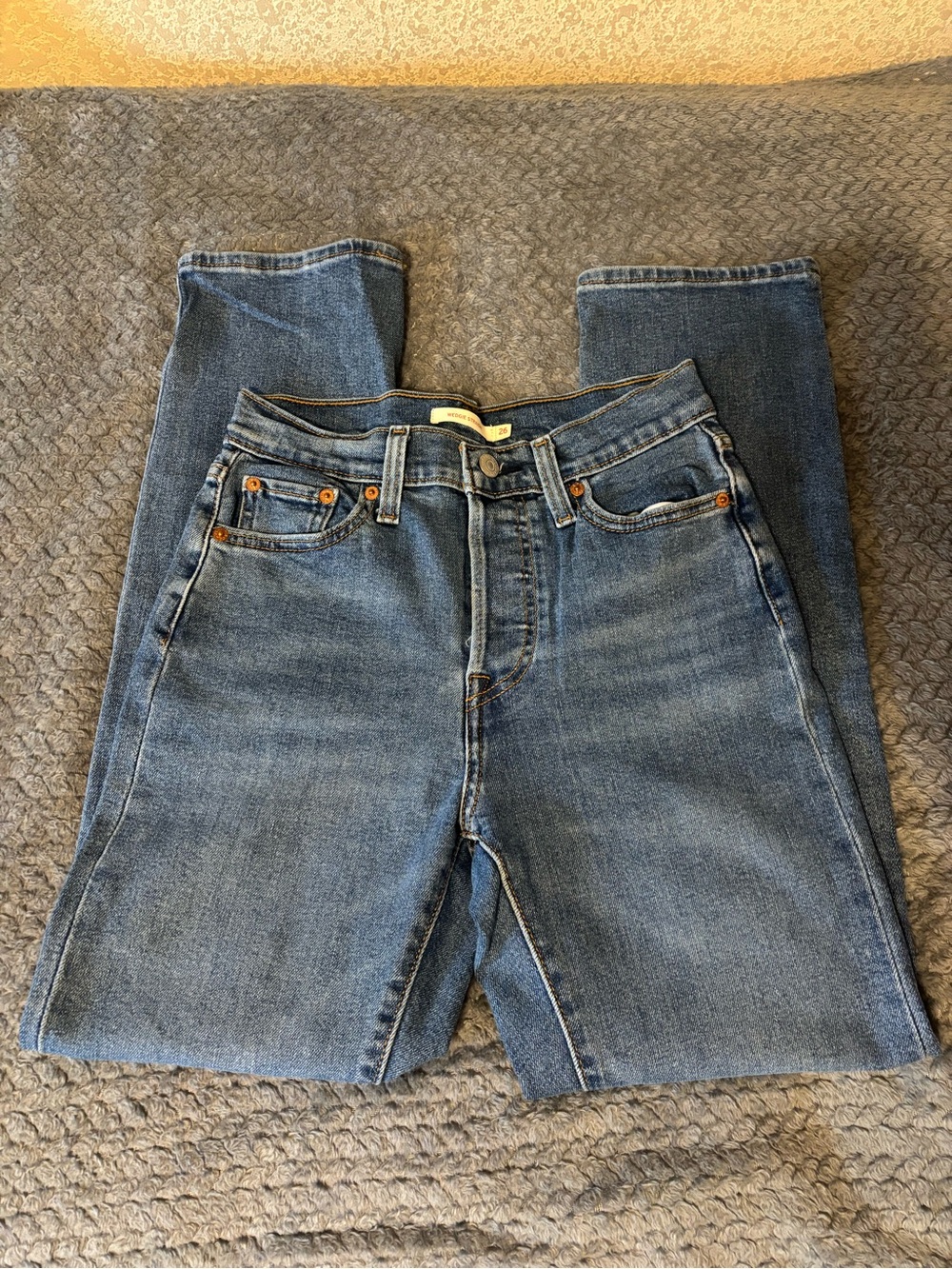 Levi’s Straight Leg Jeans